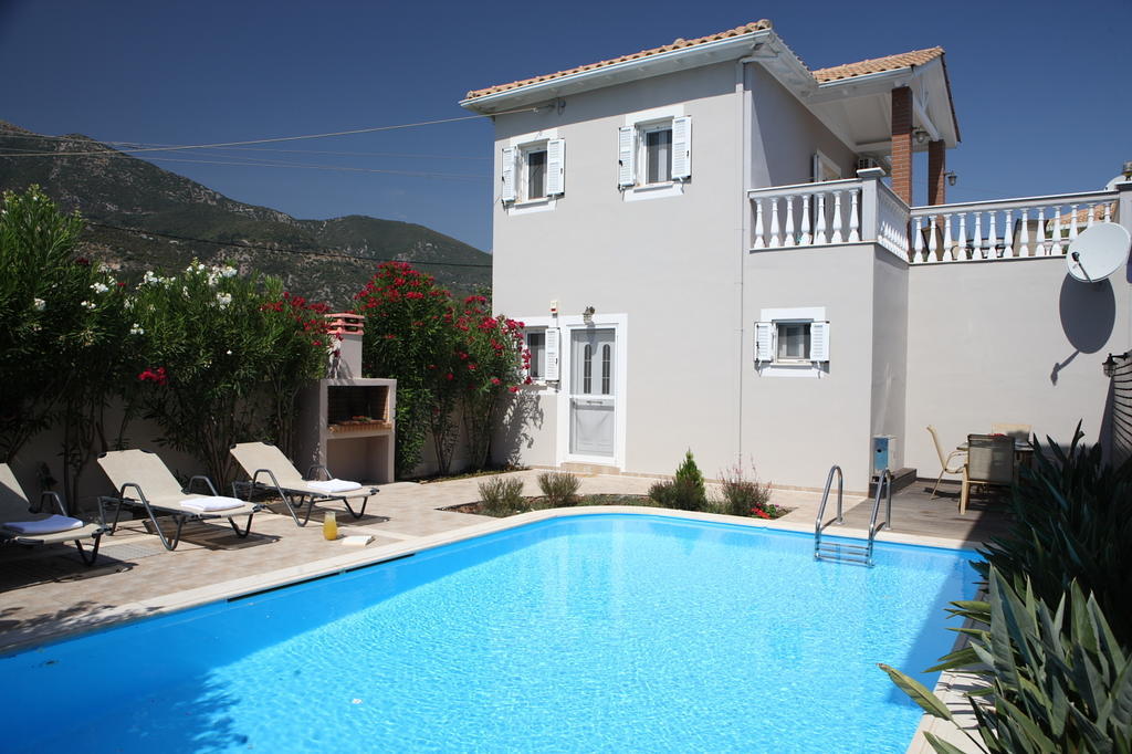 Le Torri Villas By Nidri Holiday Villas Luaran gambar